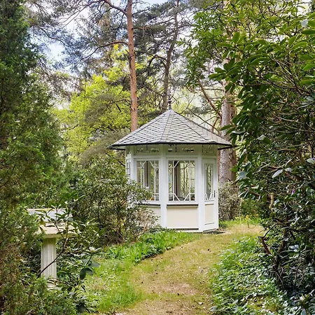 Casa de Férias Grosszuegiges Mit Wald