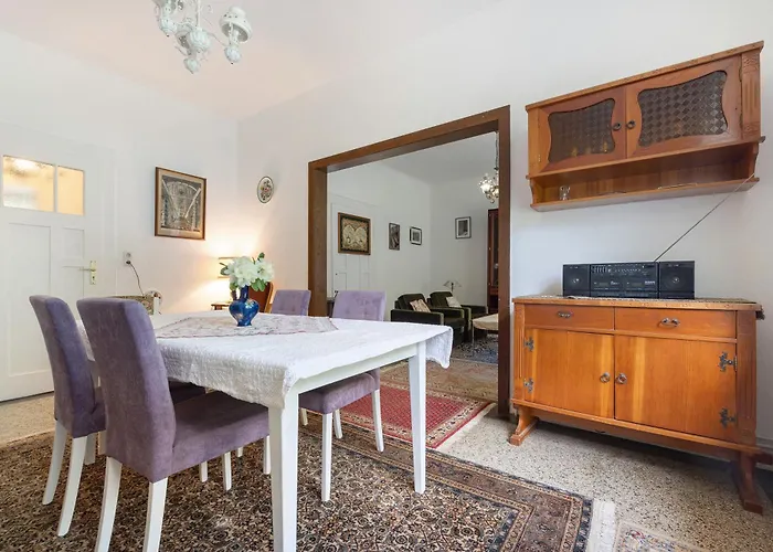 Grosszuegiges Mit Wald Casa vacanze *